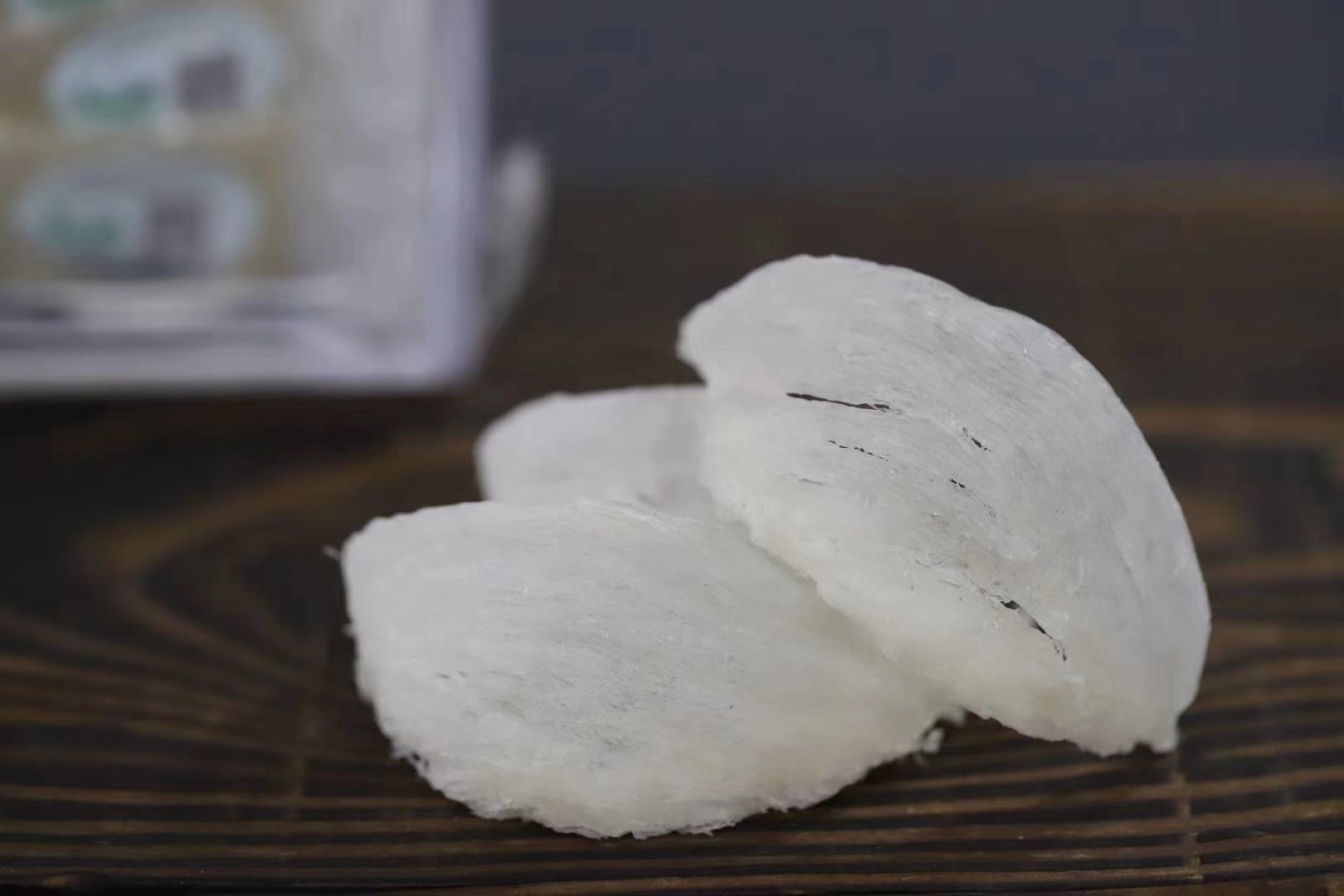 燕窝怎么算是足干,燕窝怎样算是干