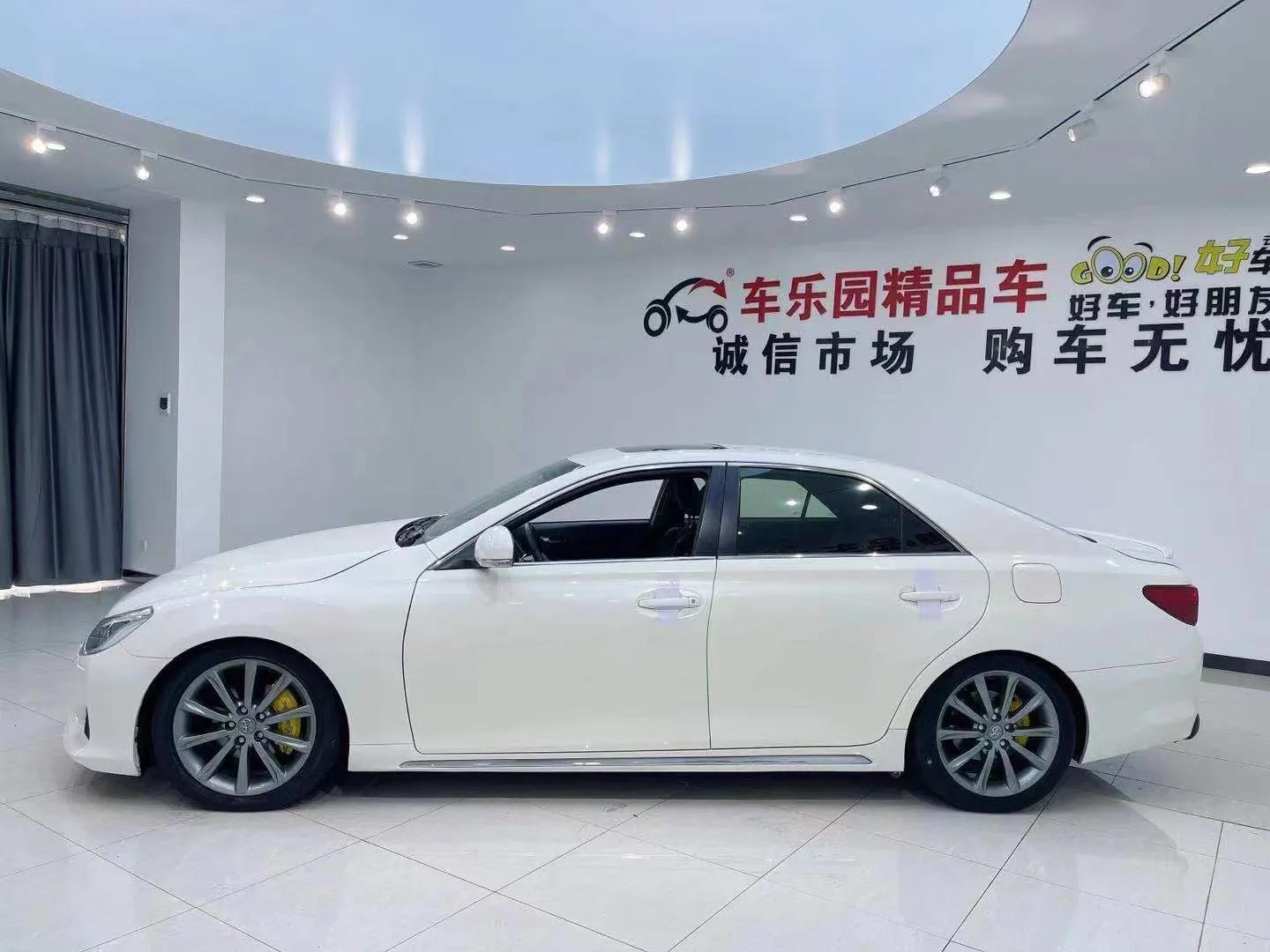 新到16年11月丰田锐志2.5v尚锐版,2015年丰田锐志2.5大v尚锐版高配