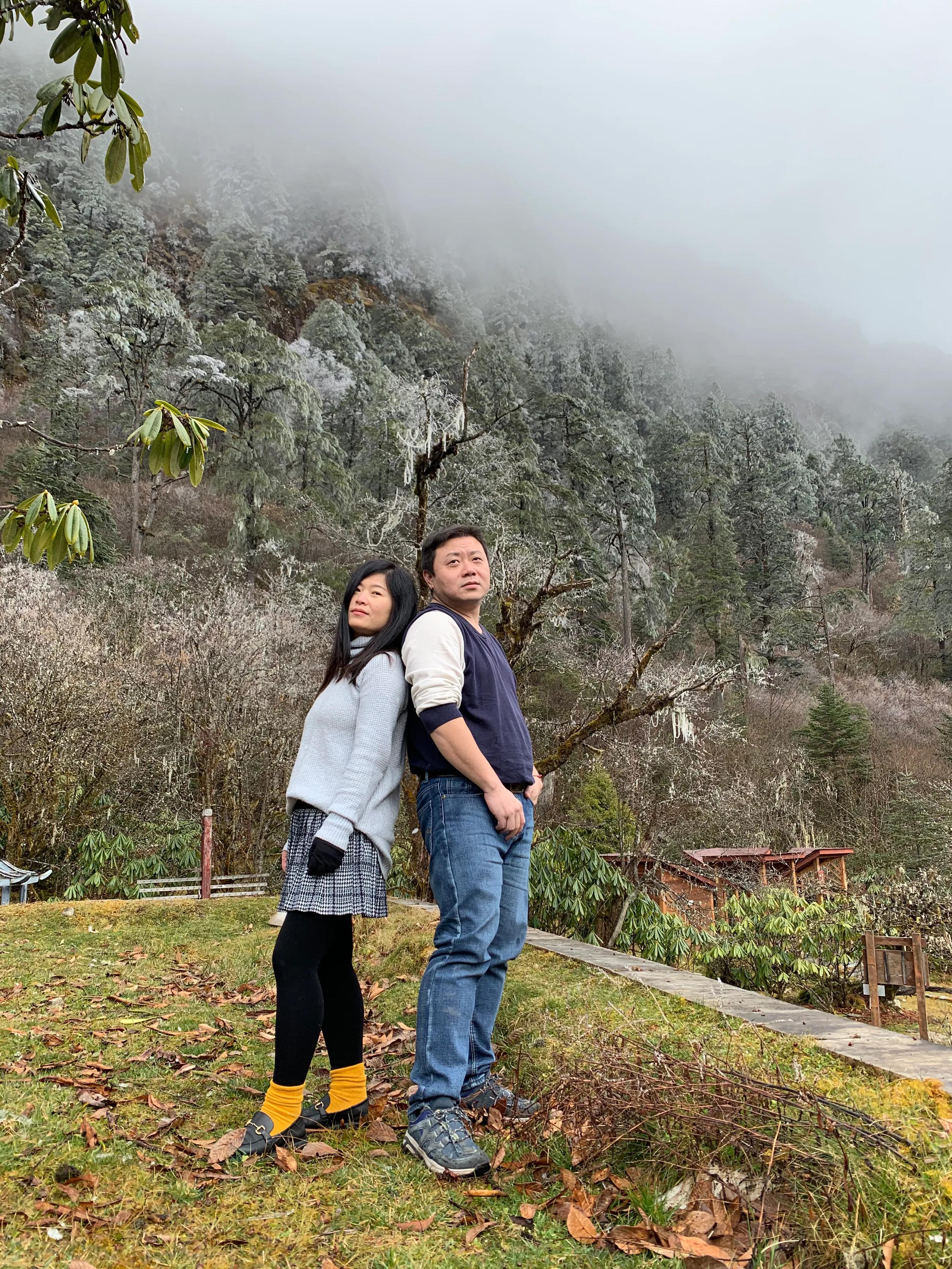 海螺沟燕子沟旅游攻略,海螺沟和燕子沟哪个更值得去