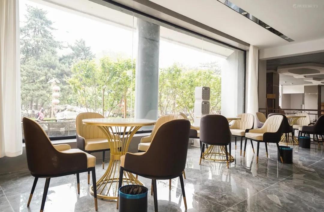 龙庆峡八达岭皇冠假日酒店,龙庆峡国际大酒店预订