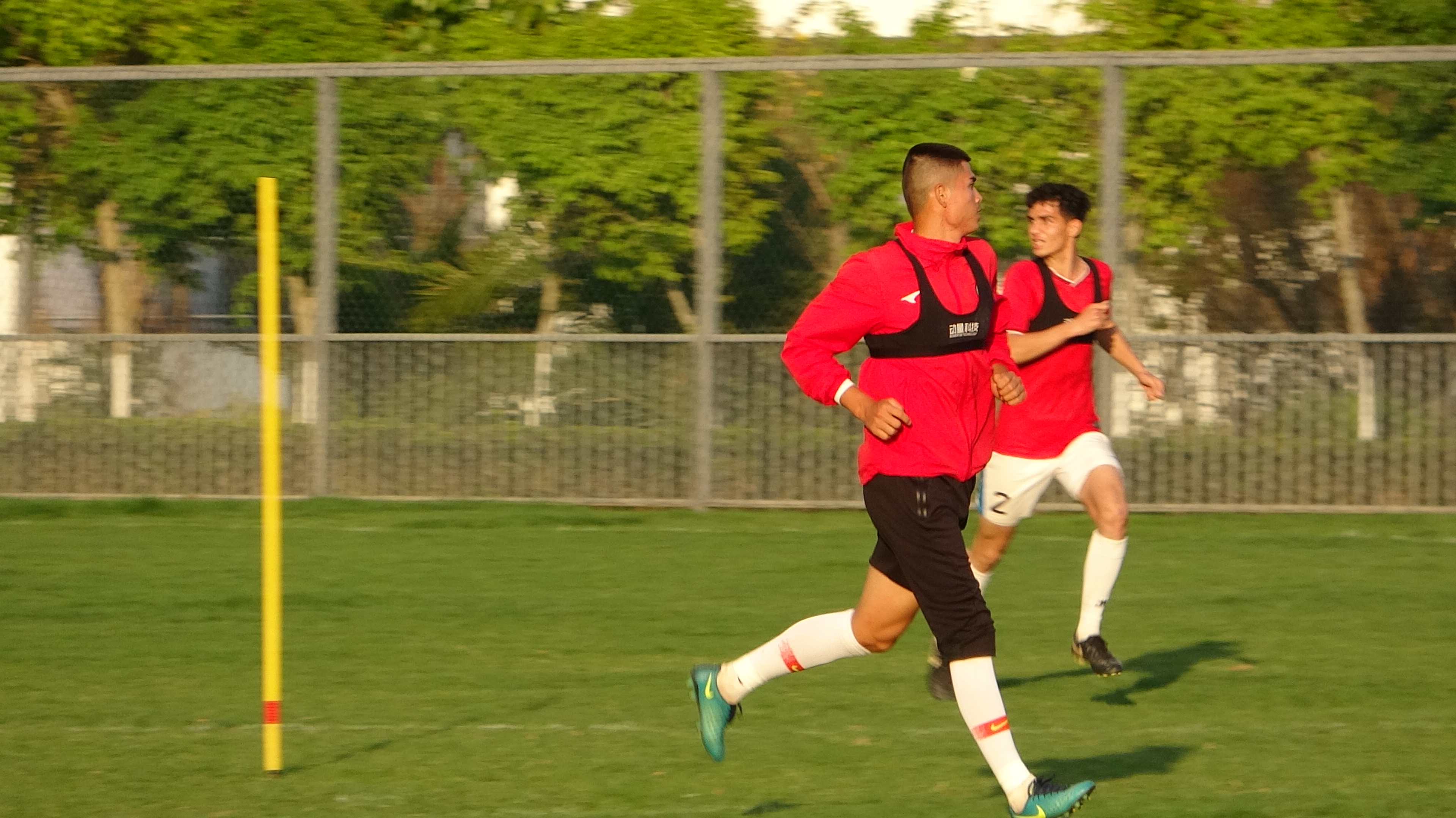 U19国脚肖开提江：足球就像家人，永不放弃