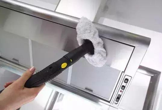 油烟机清洗生活小妙招大全,油烟机清洗小窍门放什么东西洗