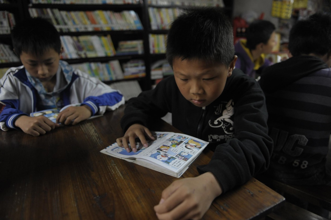 留守孩子拒绝沟通怎样管教,留守孩子情绪低落怎么教育