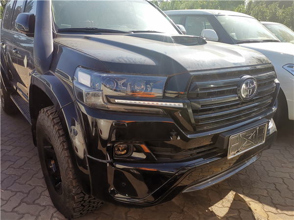 军绿色兰德酷路泽4500柴油顶配版,柴油丰田酷路泽4500