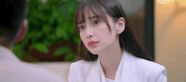 经常戴美瞳的女明星,被美瞳毁掉