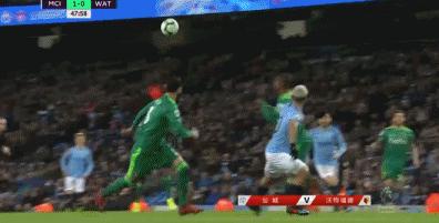 斯特林进球无效越位,斯特林反越位