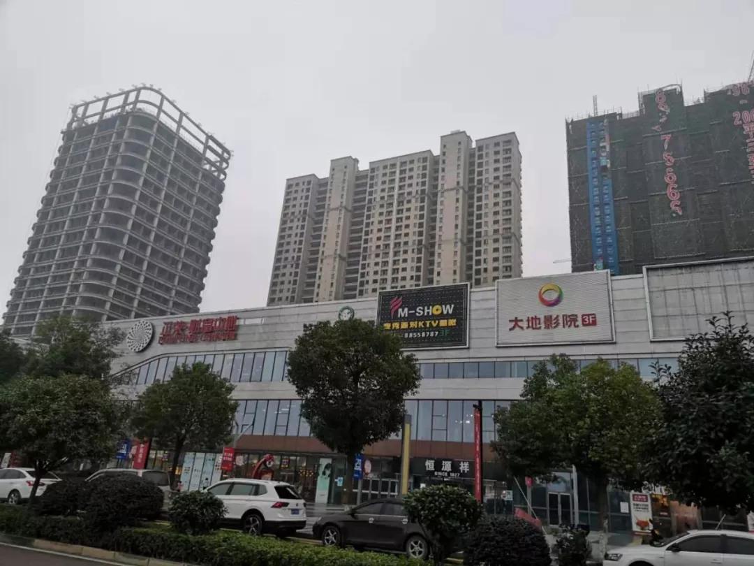 万达广场配套，8000块叠墅卖飞起！湘江边，4号线正地铁