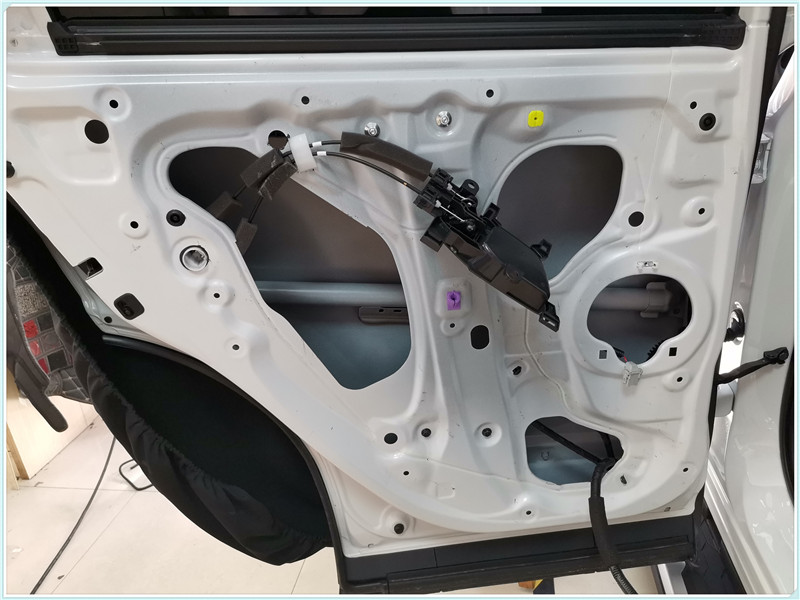 厦门本田crv音响改装推荐,深圳crv汽车音响升级改装