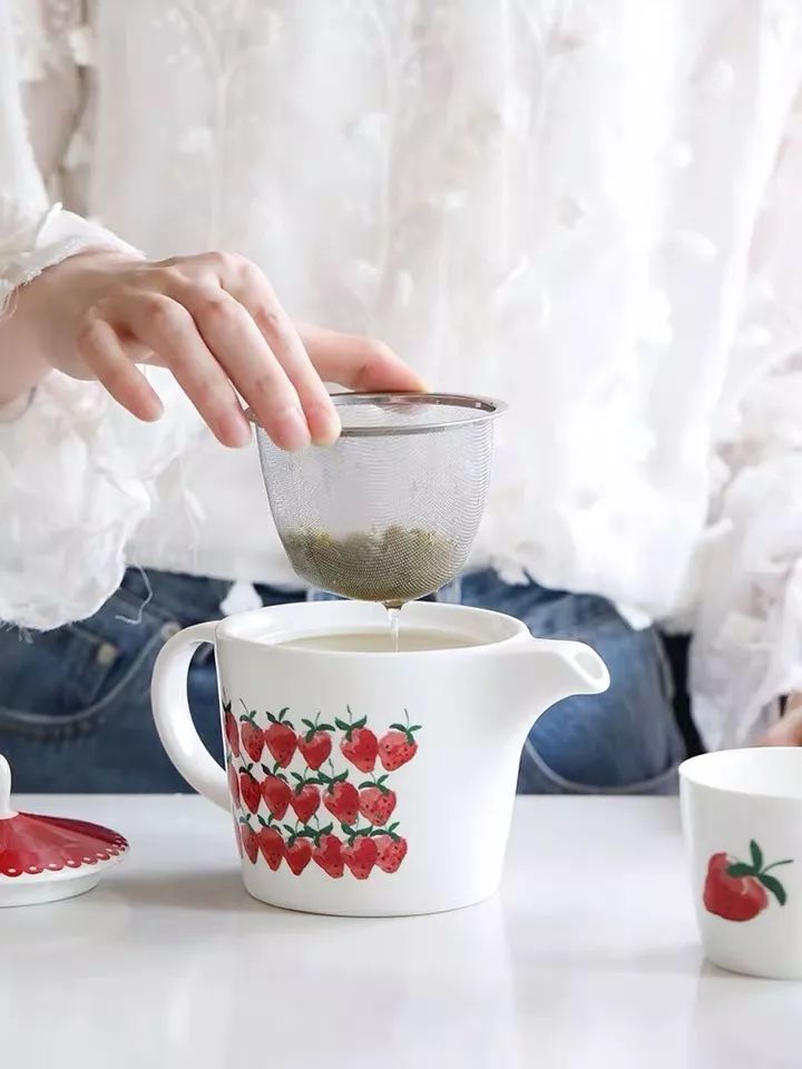 星巴克现在还有吸管吗,星巴克又出新品啤酒味的咖啡