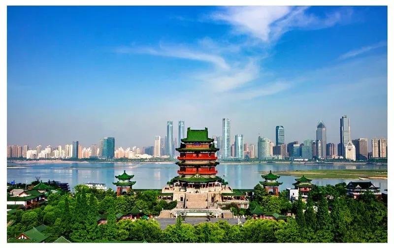 唱着古诗去旅行游遍中华好河山,走入古诗词走遍祖国大好河山