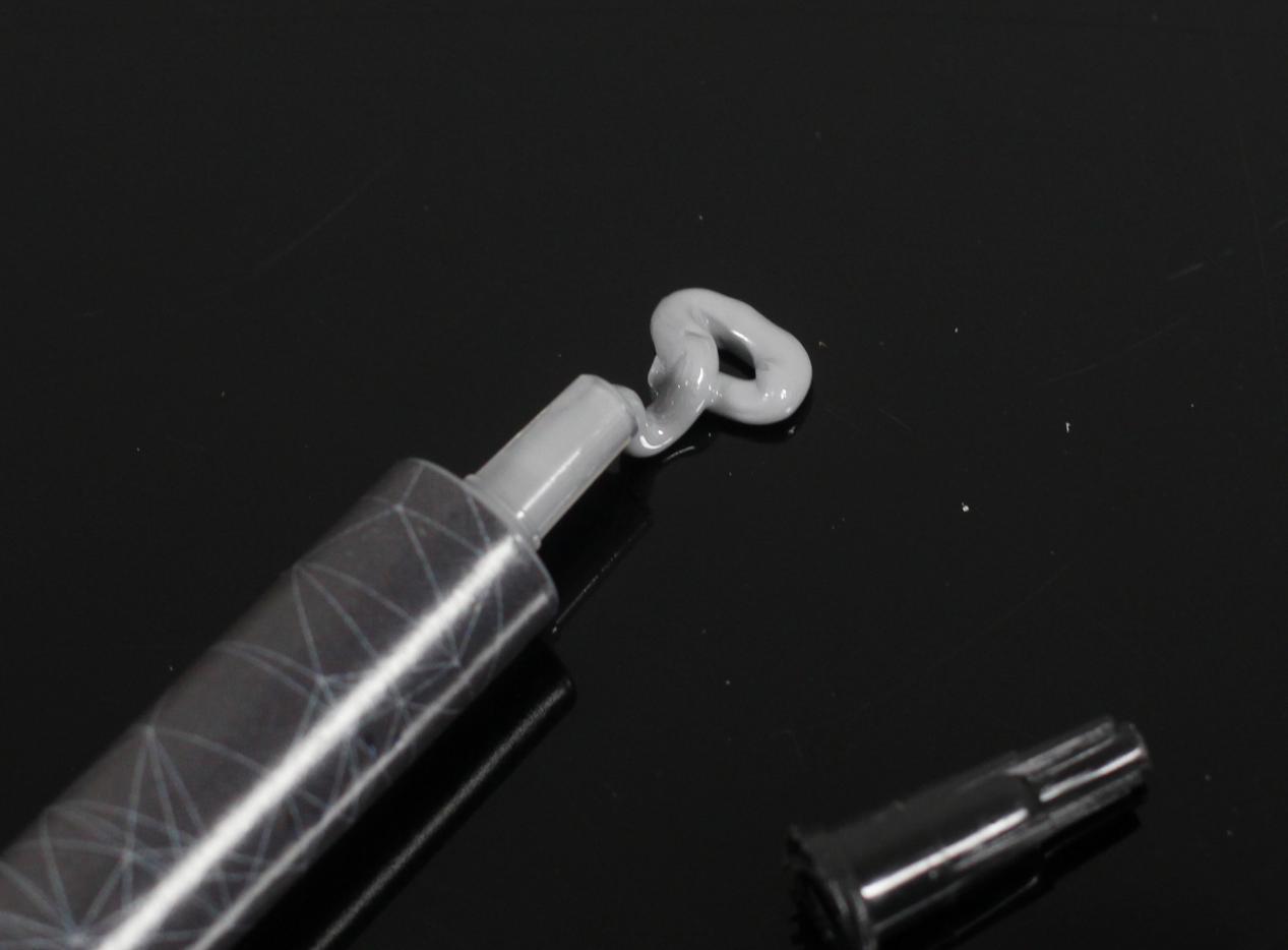 三款主流硅脂横评：谁能为十代酷睿散热解忧？