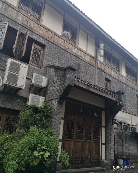 巴南区龙洲大道鱼洞老街,重庆巴南区鱼洞老街味道