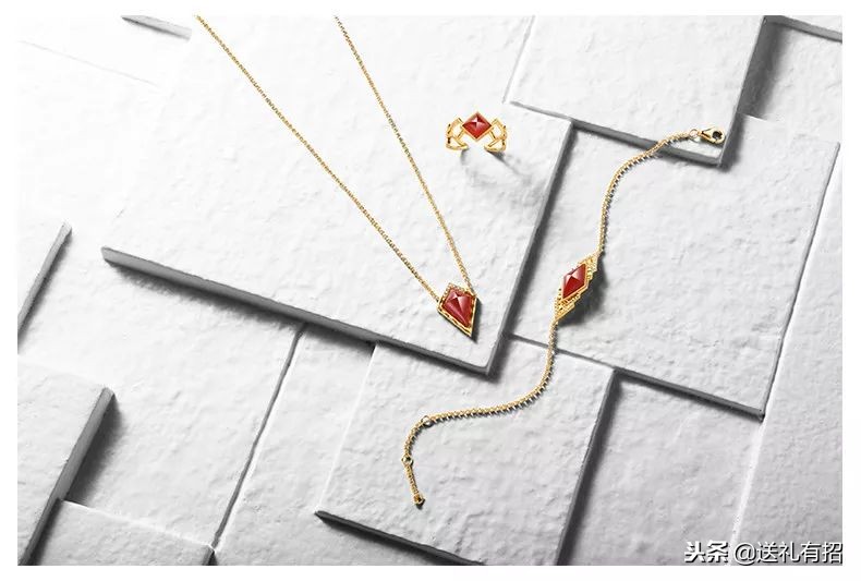 不够漂亮的女生怎么办,那些不漂亮的女人如何活得精彩