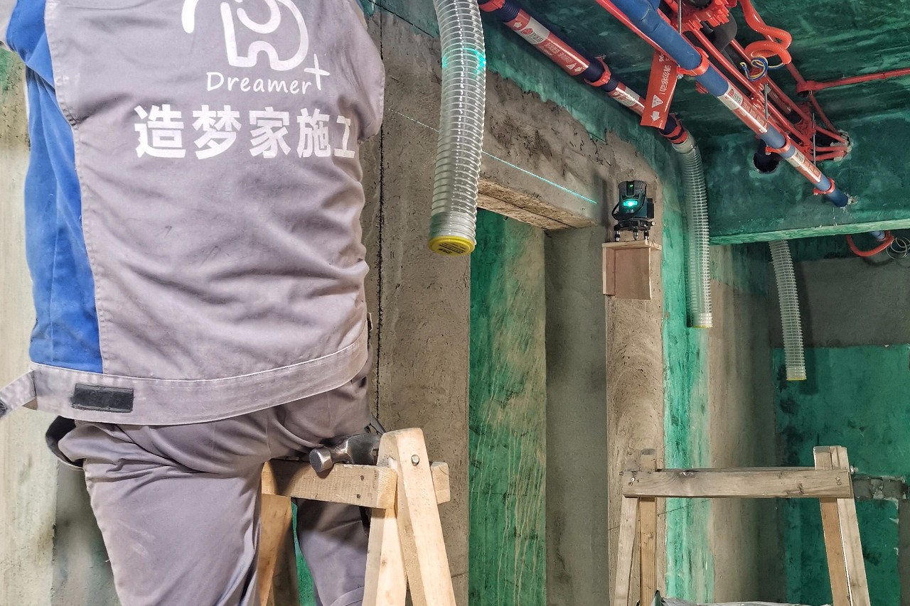 现场工地解说|060期吊顶的常见的材质有哪些?