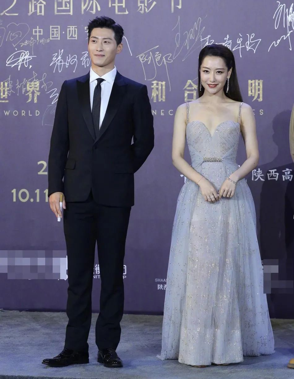 女明星穿eliesaab高定,eliesaab高定给明星穿收费吗