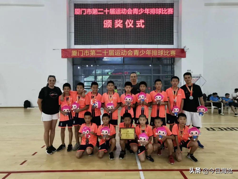 厦门102岁老校藏有“南湖红船”、“古田会议会址”