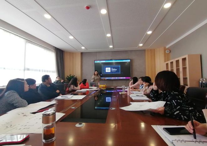 怎样让数学课堂不再枯燥,数学课堂精彩巧妙的导入