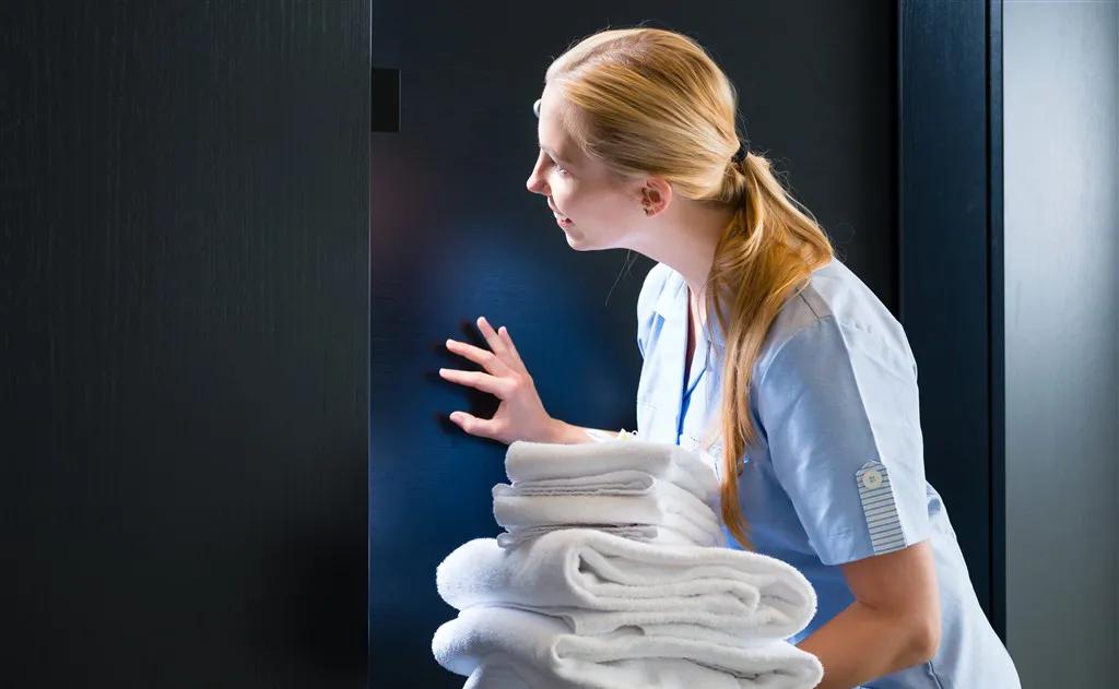 酒店客房新手必备的小技巧,酒店客房服务与管理期末模拟试题