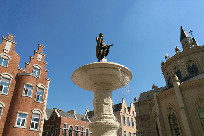 汉南商业圈位置,汉南离哪个商圈比较近