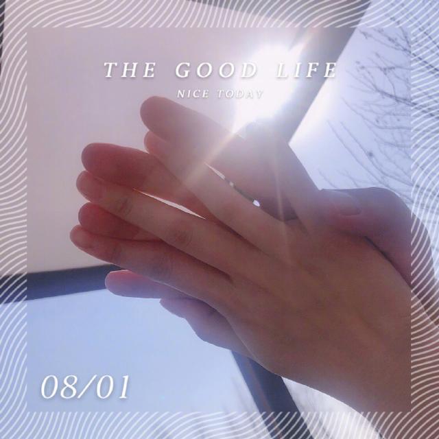 何捷和张馨予拍婚纱照图片,何捷张馨予军装婚纱照甜蜜