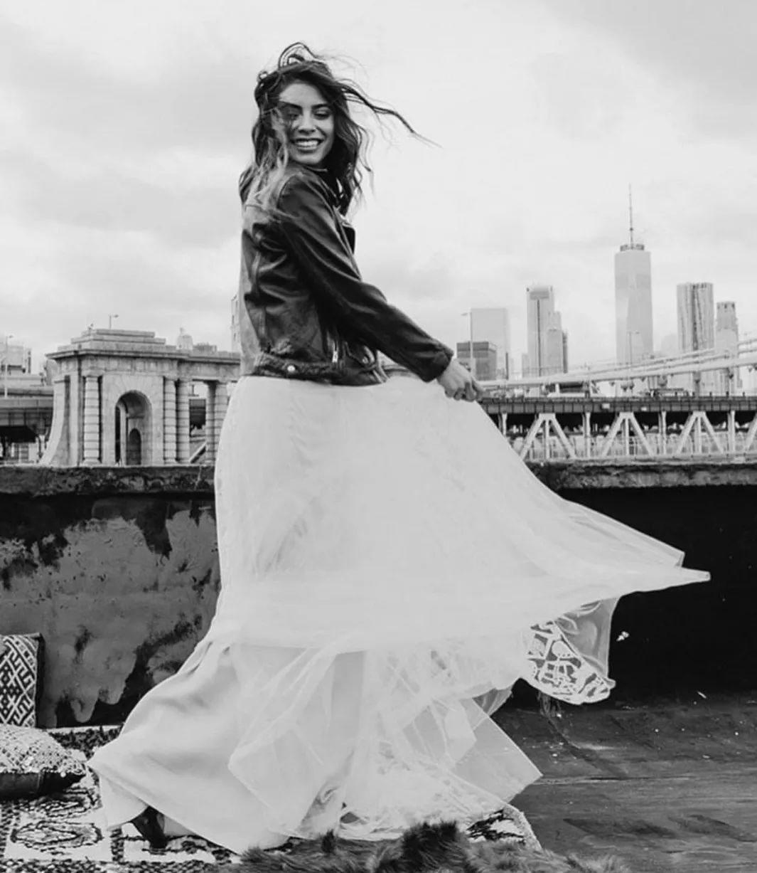 婚纱搭出时髦感｜不到百元的6件单品，手把手教给你