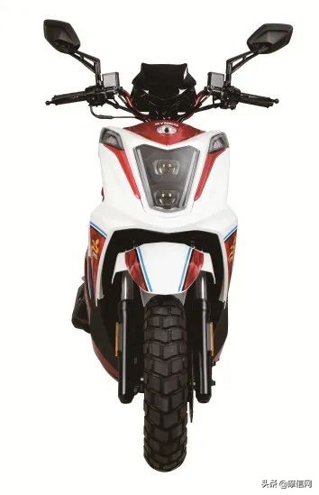 最新光阳摩托s250价格,聊聊光影四缸