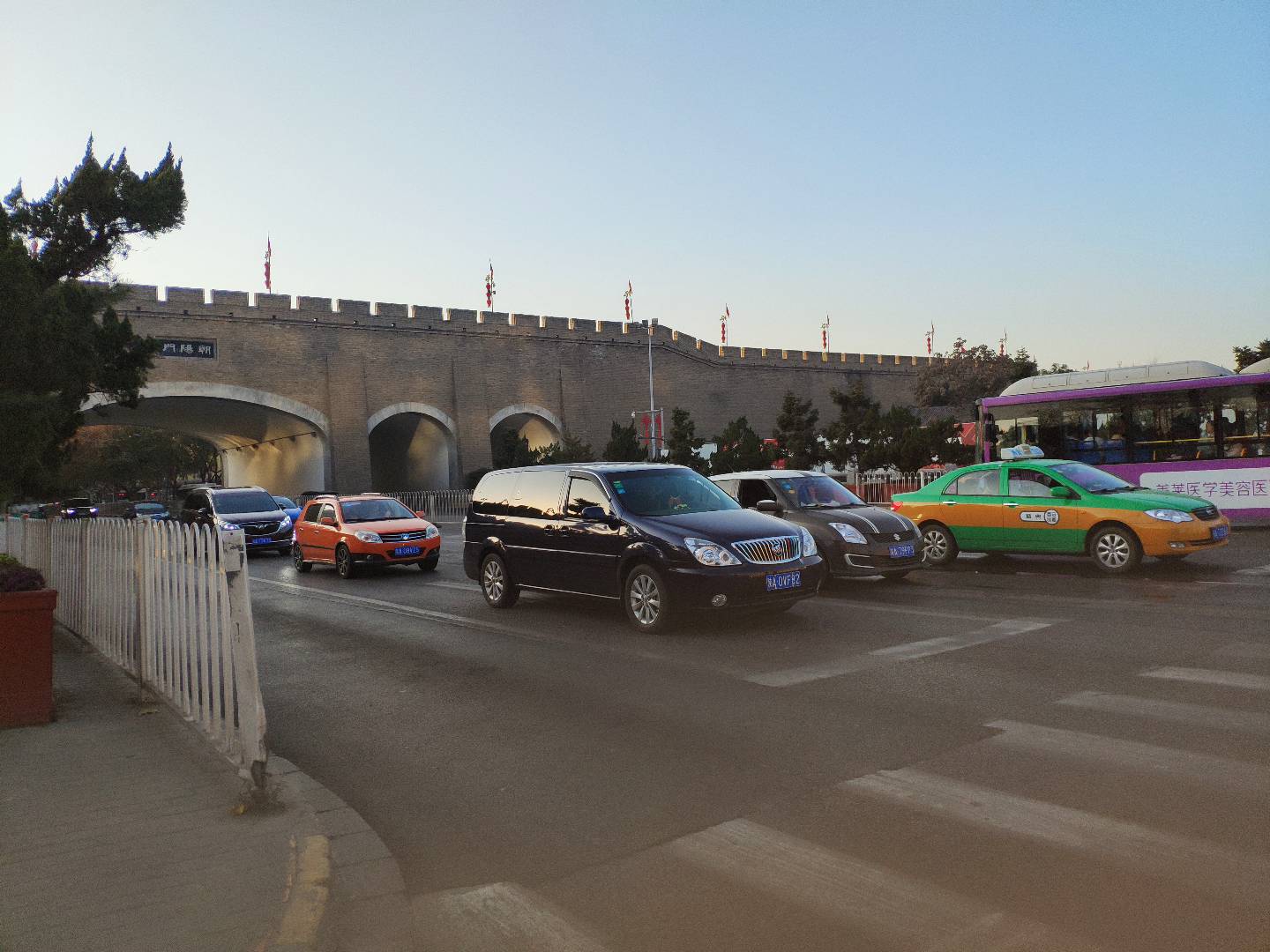 西安古城墙上的城门——朝阳门