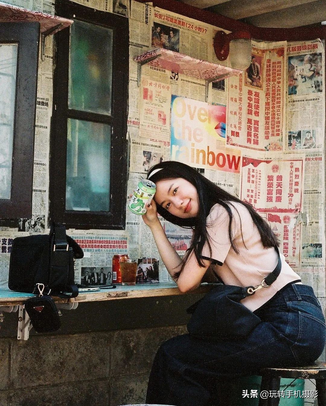 单手捂脸拍照姿势女生,女生自拍姿势单手