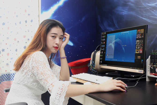 三个月后微软关闭win7，为何网友不肯放弃，对比win10的8大优势