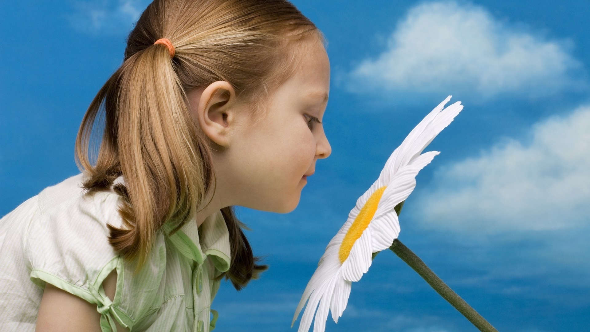 如何激励和保护孩子的好奇心,家庭如何激发和培养孩子的好奇心