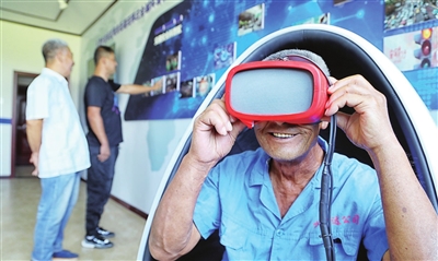 小村庄展开秀美画卷,农村小村展开秀美画卷