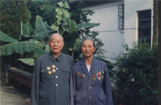 这个王牌军真野,援朝未带*器武**,师副政委率部“抢”驻地*火军**库