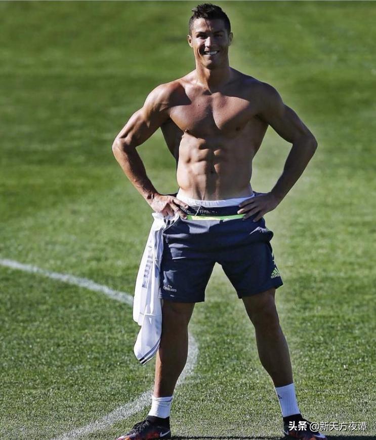 足球贝克汉姆和c罗谁厉害,十大最迷人的足球明星