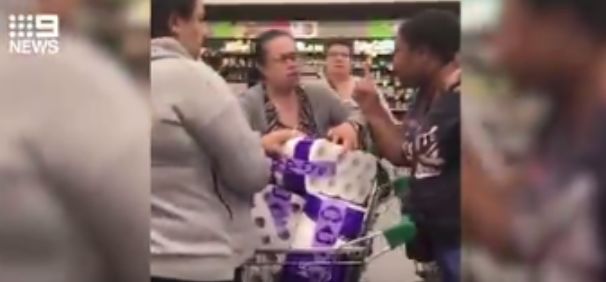 普法栏目剧妻子被警察抓走了,法治现场妻子打老公判刑