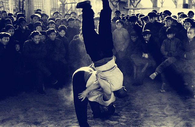 传武不能打，所以——要自宫