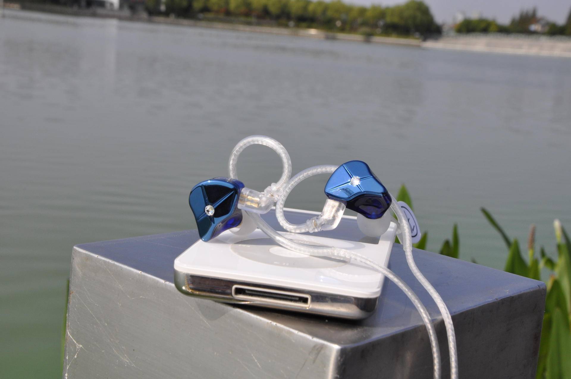 锦瑟香也s2pro耳机评测,锦瑟香也tfzlive1耳机测评