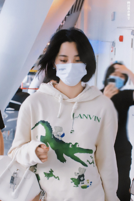 欧阳娜娜的清爽穿搭,欧阳娜娜夏日穿搭美图