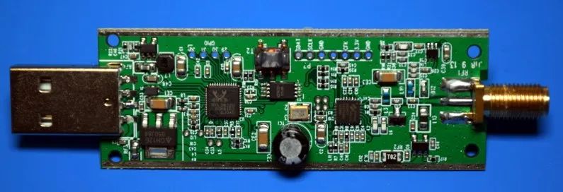 宝峰对讲机一键调频教程,火腿对讲机diy