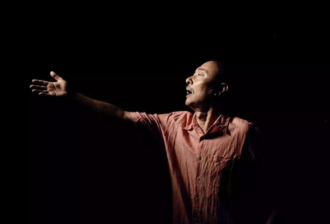 陈佩斯祖传抠门视频,倪萍调侃陈佩斯抠门