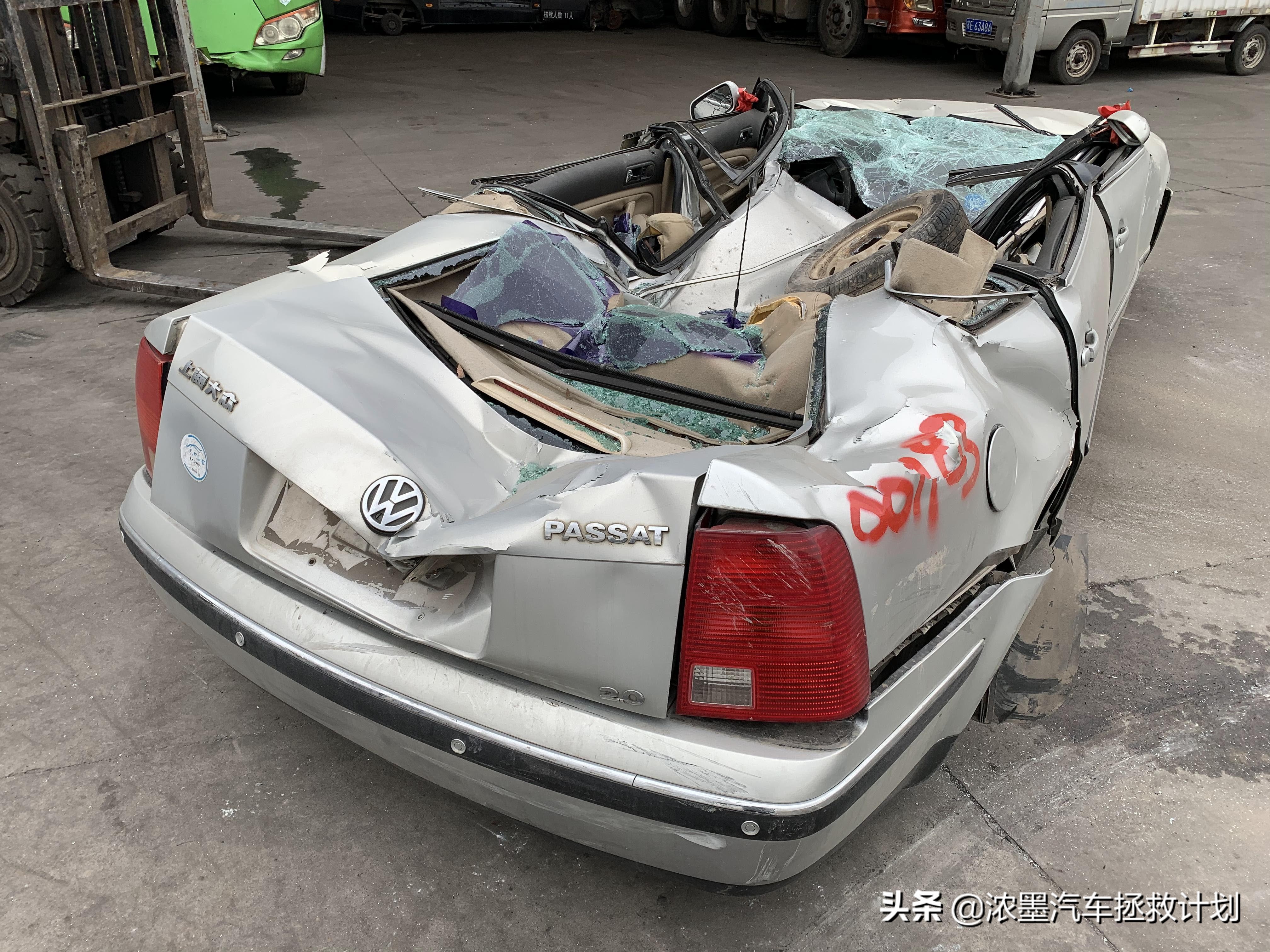 情怀老车帕萨特b5翻新,经典老车b5帕萨特翻新复活