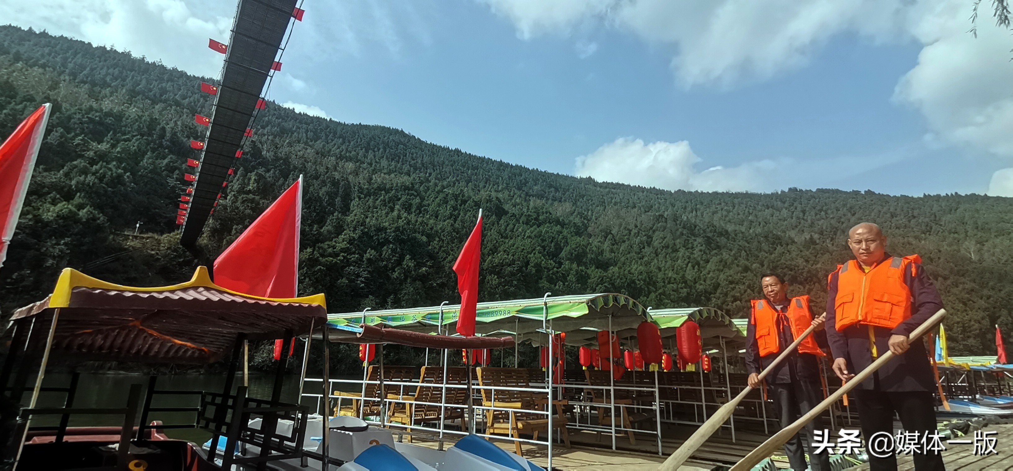 金秋季节到大自然走走,金秋十月去欣赏大自然的美丽风景