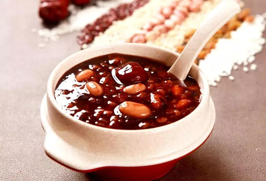 快餐行业如何走出困境,快餐行业的机会与威胁有哪些