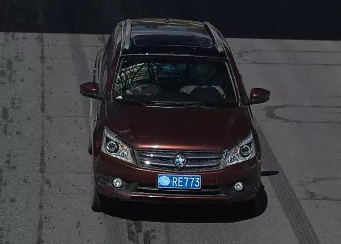 高手在民间拦阻索,高手在民间一点破绽都看不出来