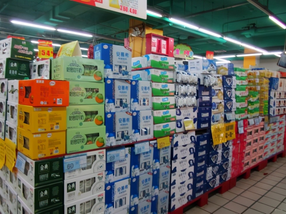 中国食品饮料100强企业:蒙牛第4,五粮液第8,老干妈第64