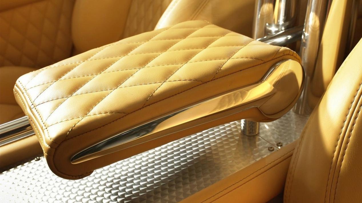 库里南世爵,mansory库里南世爵