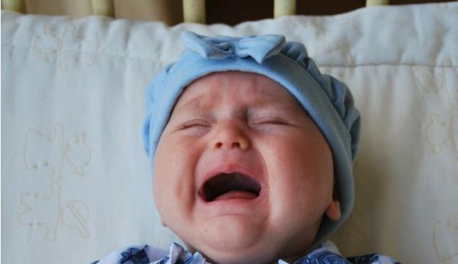 1岁多宝宝总是放屁什么原因,一岁多的宝宝总是放屁怎么回事