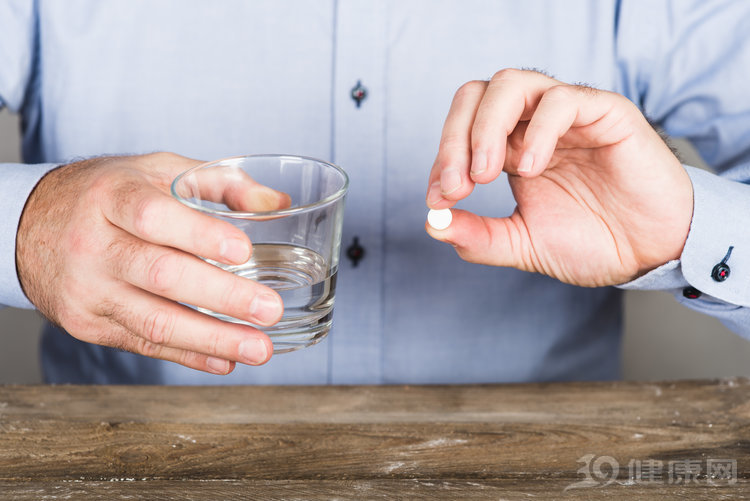 脱发中医调理一般多久见效,脱发治疗最好的中医