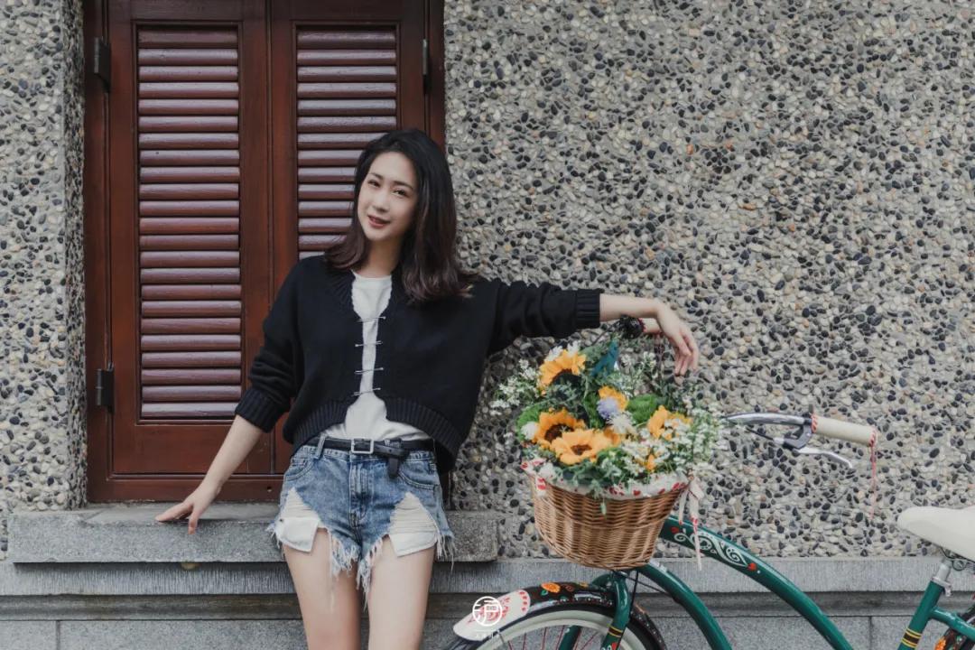 今天的魔都人，都是“花仙子”