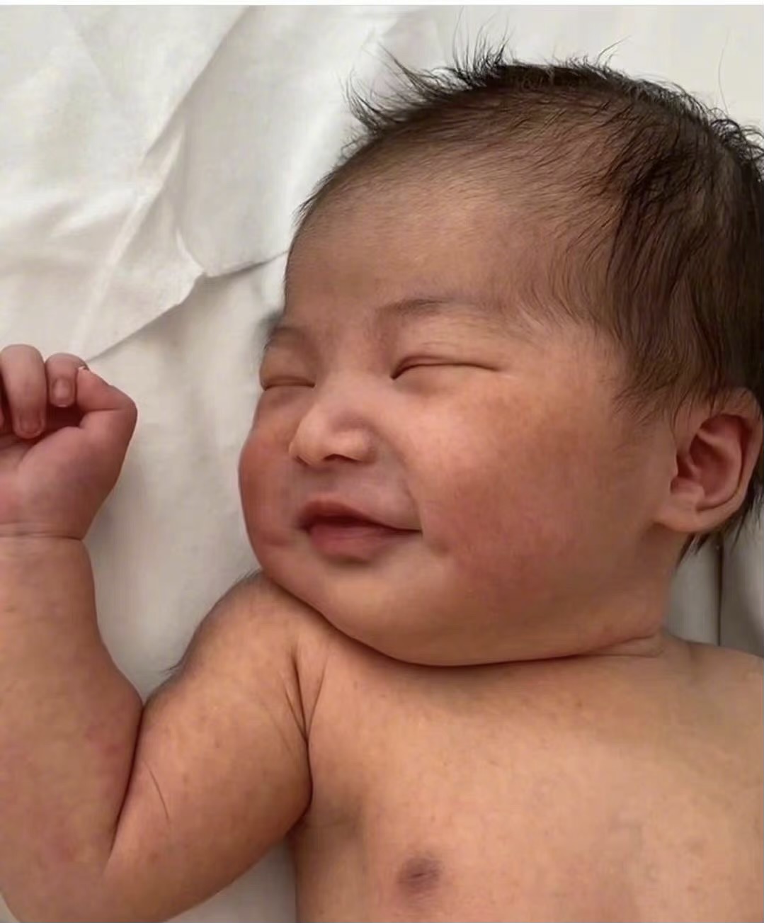 2021年诞生9位星二代小公主,父母颜值都超高,个个含着金钥匙