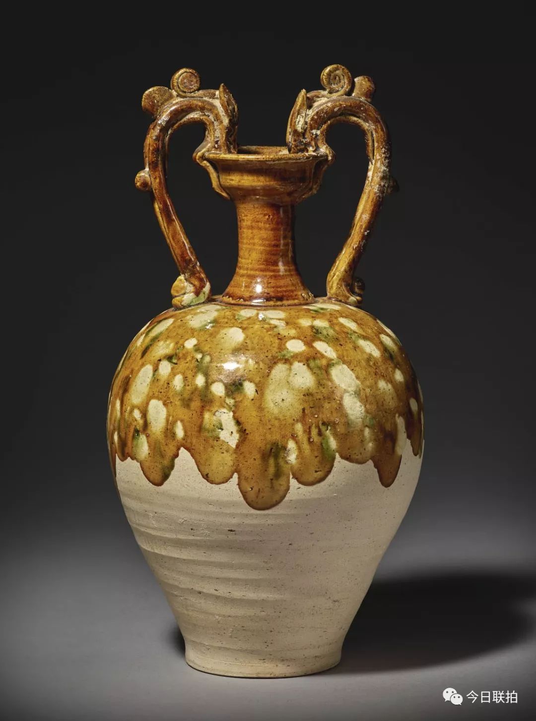 纽约苏富比拍卖中国文物,2022纽约佳士得明清瓷器